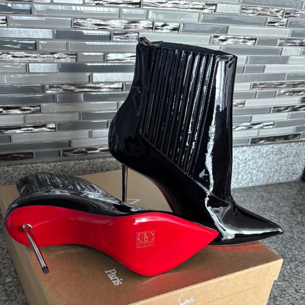 Christian Louboutin Epic Boot 100 Black Patent Leather Ankle Boots
